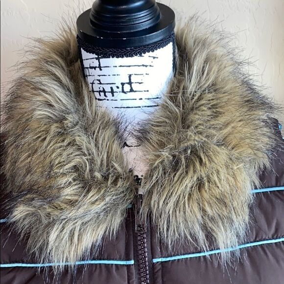 American Rag Medium Women’s Puffer Jacket Vest - Picture 2 of 6